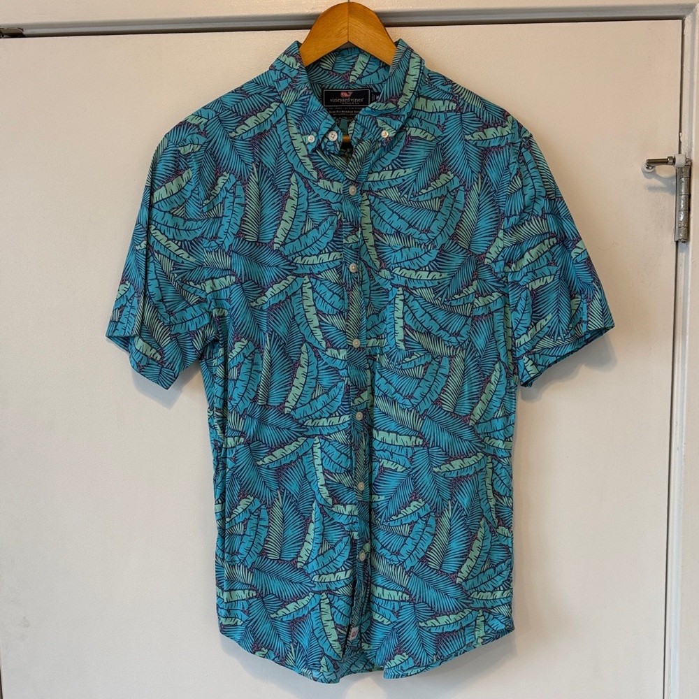Vineyard Vines Blue Leaf Print Casual Shirt